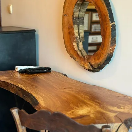 Iskar By Bookvillabg Shtarkelovo Gnezdo